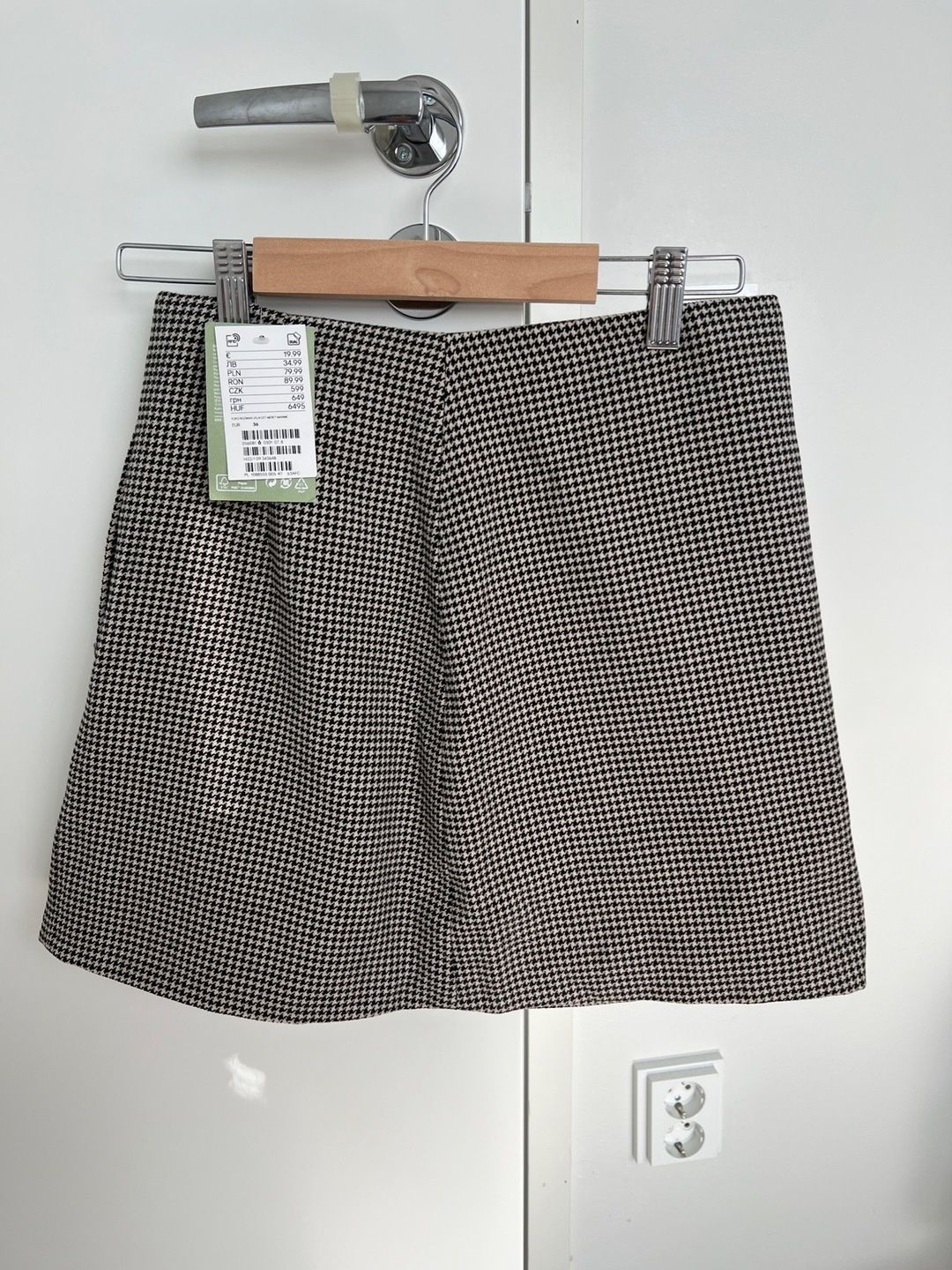 H&m skirt