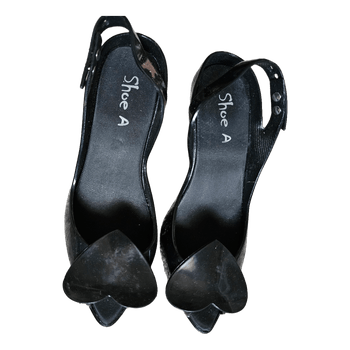 Sorte stiletter med hjerter mega Goth-inspireret🖤