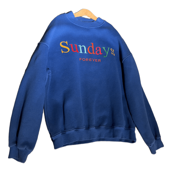 Blå sweatshirt med broderi