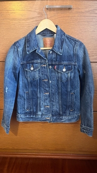 Levi’s denim jacket