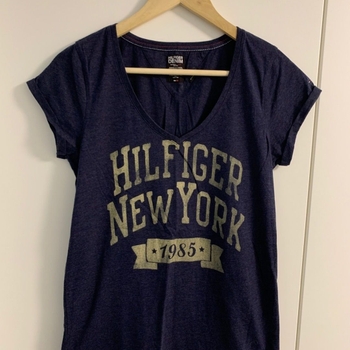 Tommy hilfiger top