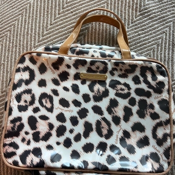 Victorias’s secret bag