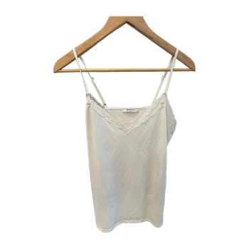 Pieces top