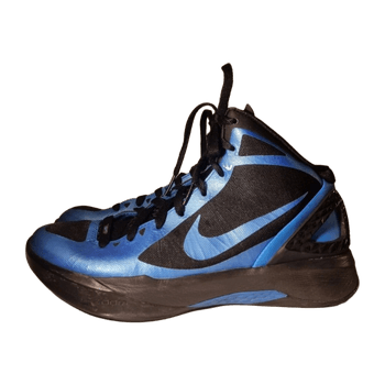 Nike sports shoes