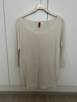 beige pitkähihaisen pusero