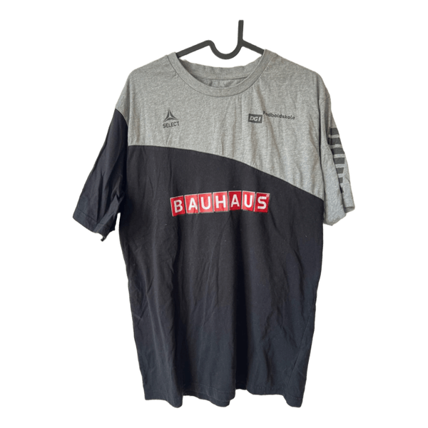 Select t-shirt