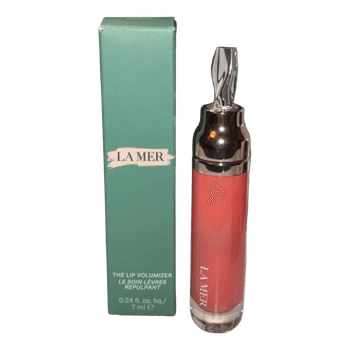 La Mer lip volumizer