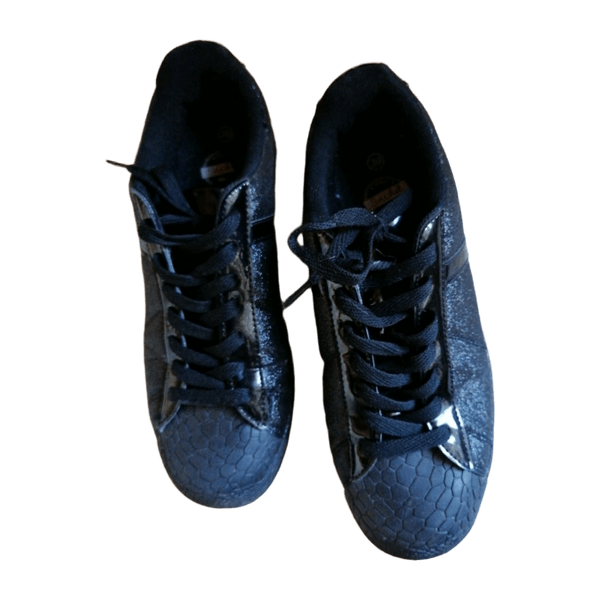 Sowhat shoes