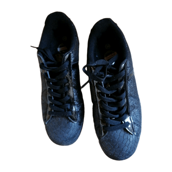 Sowhat shoes