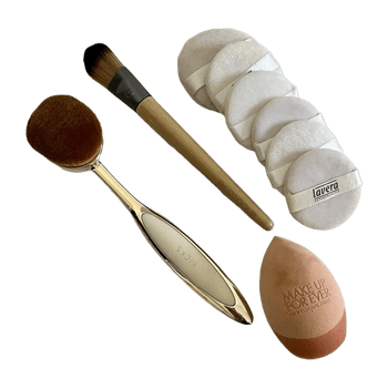Ecotools/ kicks/ sephora beauty product