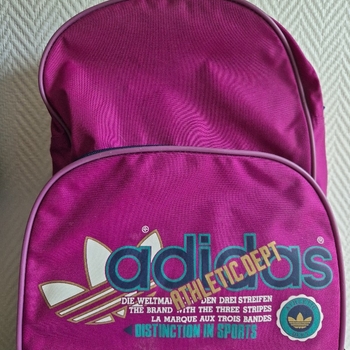 Violetti adidas sports reppu