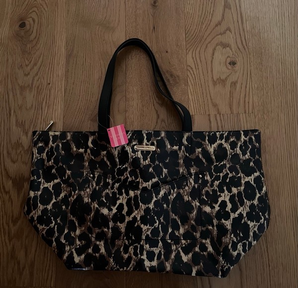 Victoria’s Secret bag