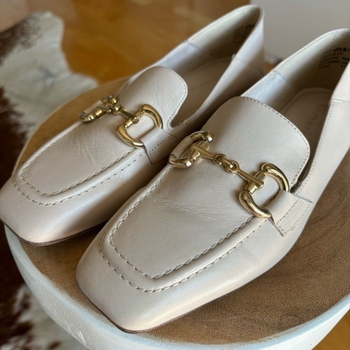 Tamaris loafers