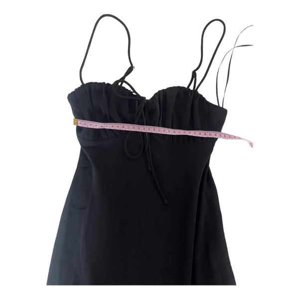 Gina tricot satin kjole