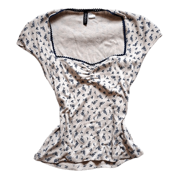 Floral top