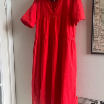 Second Female mekko