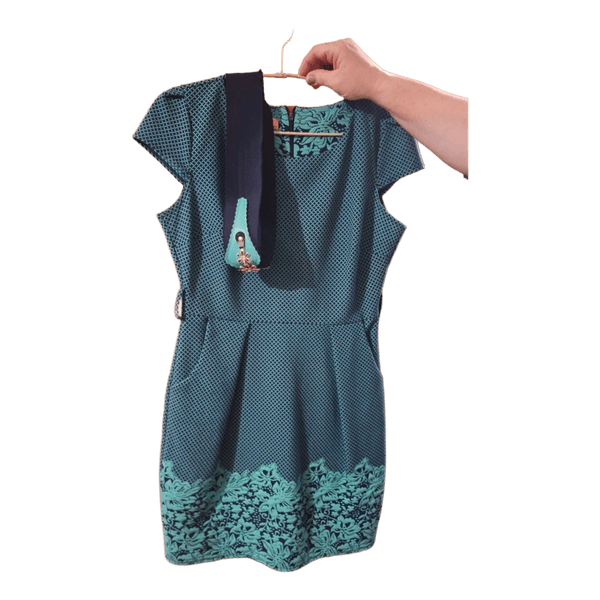 Dress with belt
