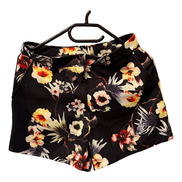 Floral print shorts