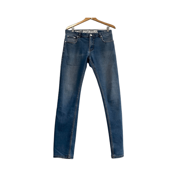 SWEETS SKATEBOARDS men’s blue jeans, straight fit, W32 L34