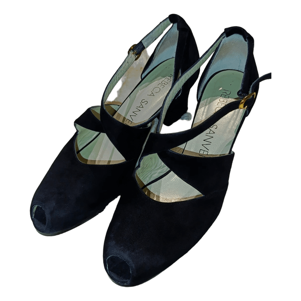 Black suede heels Rebeca Sanver size 39