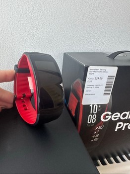 Samsung Gear Fit2 Pro