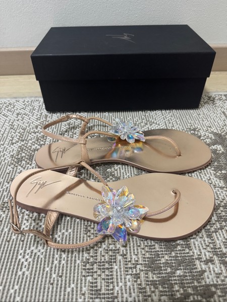 Giuseppe Zanotti sandaalit