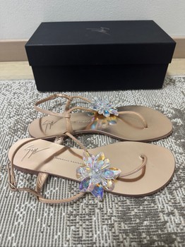 Giuseppe Zanotti sandaalit