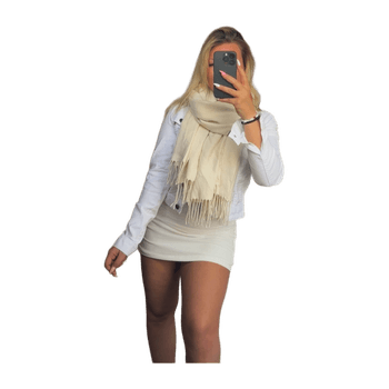 Beige wool scarf