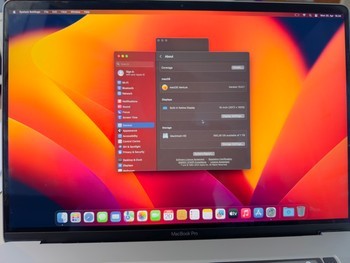 Apple MacBook Pro 16-inch