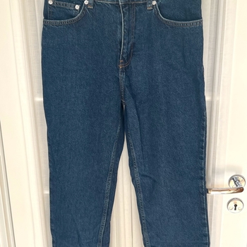Mom jeans
