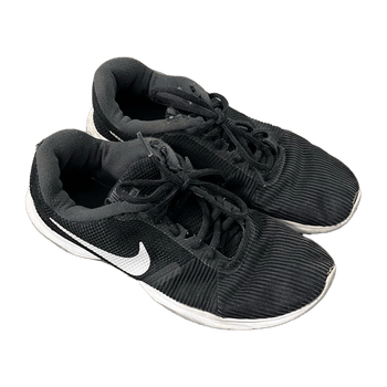 Nike sports shoes