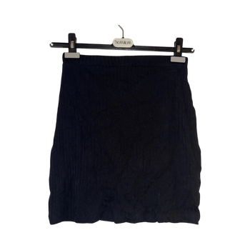 Black ribbed mini skirt