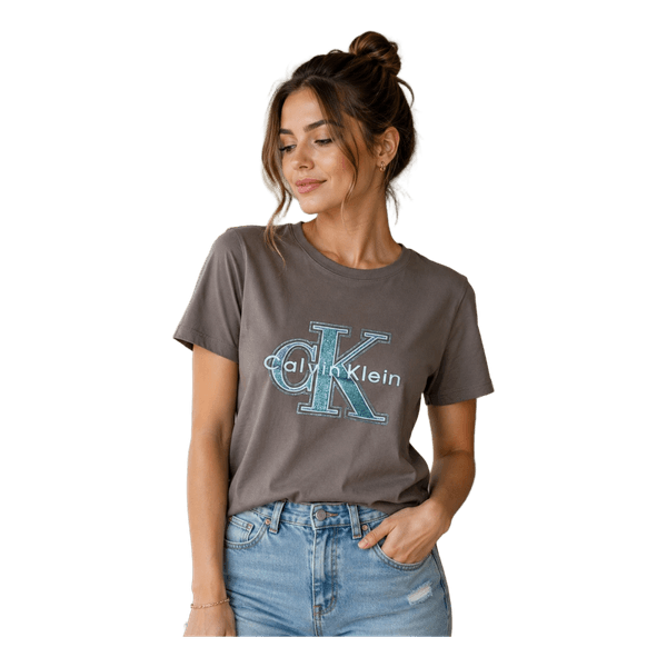 Grey Calvin Klein t-shirt