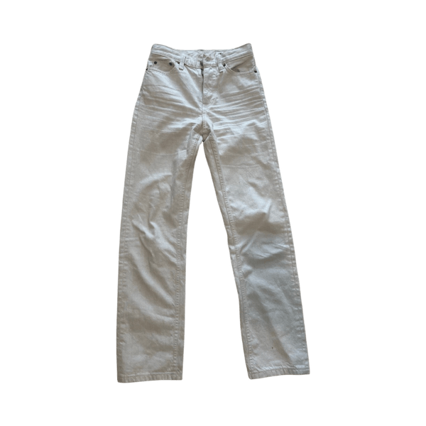 White straight jeans