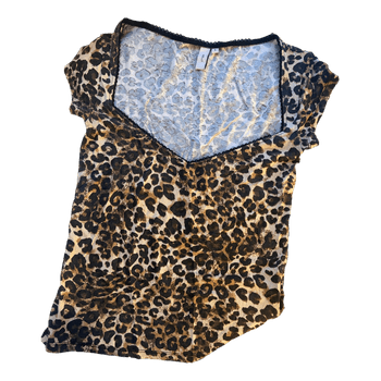 Nelly leopard print top
