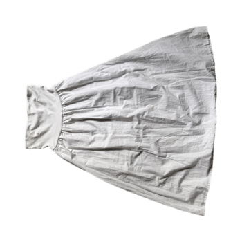 valkoinen midimekko