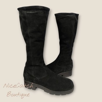 Black suede boots