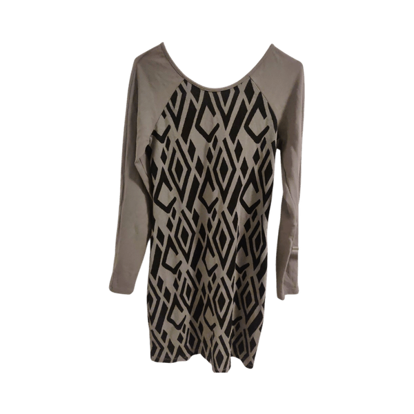 Ohut collegemekko 38
