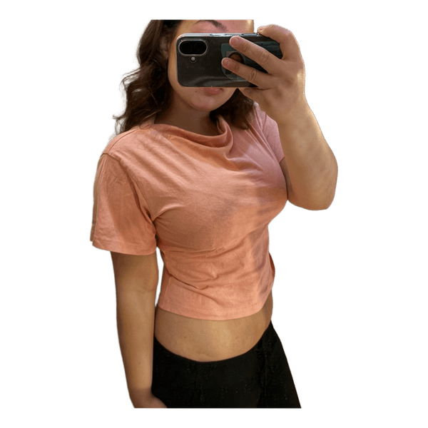 Peach crop t-shirt