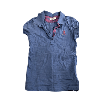 Sininen polo paita