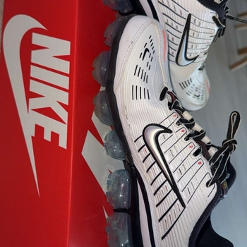 Nike VaporMax