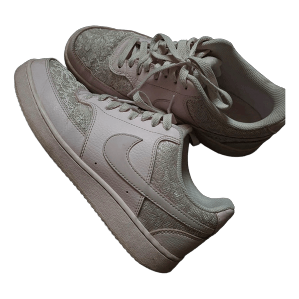 Nike pink lace sneakers