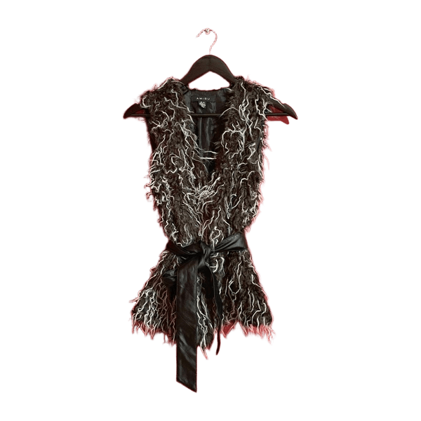 Amisu clothing