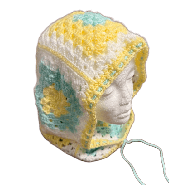 Balaclava / huppu nauhoilla
