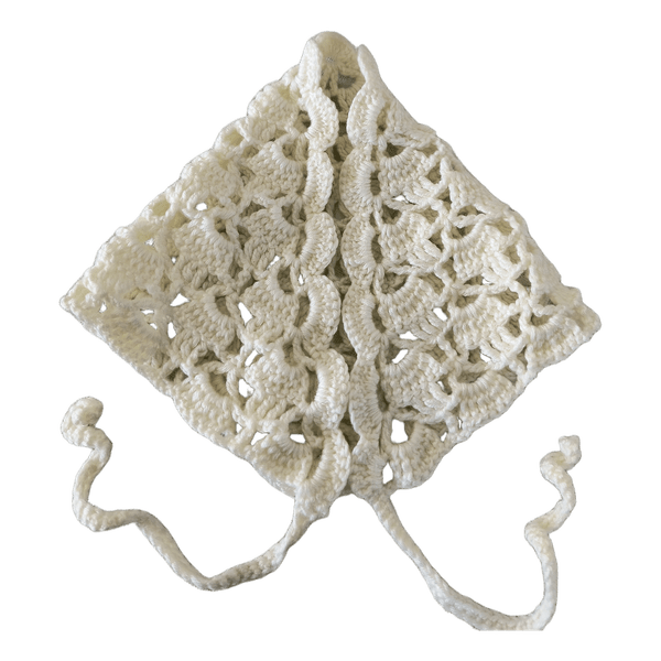 Valkoinen virkattu bandana