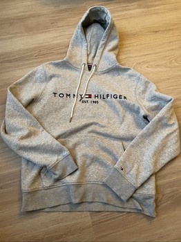 Tommy Hilfiger hoodie
