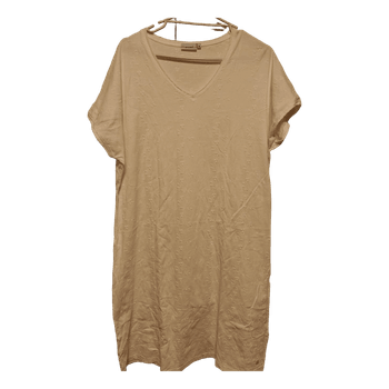 White patterned t-shirt