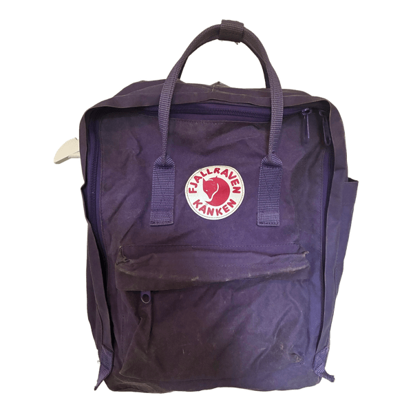 Violetti Fjällräven Kånken reppu
