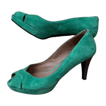 Bill bi heels