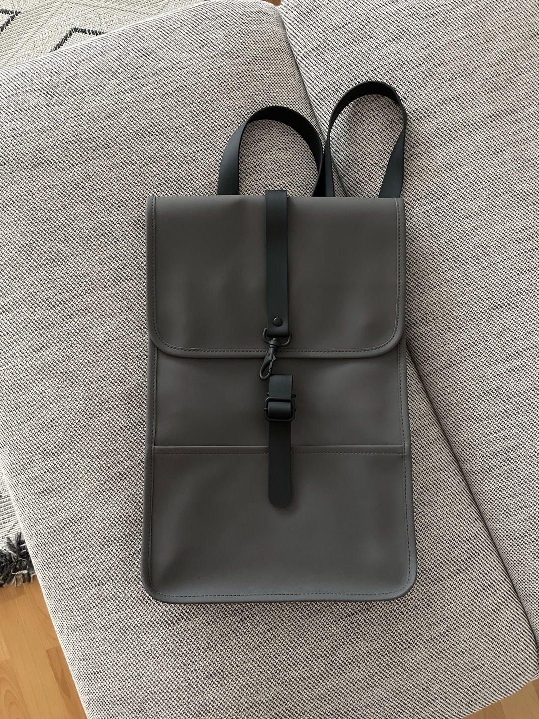 Rains bag